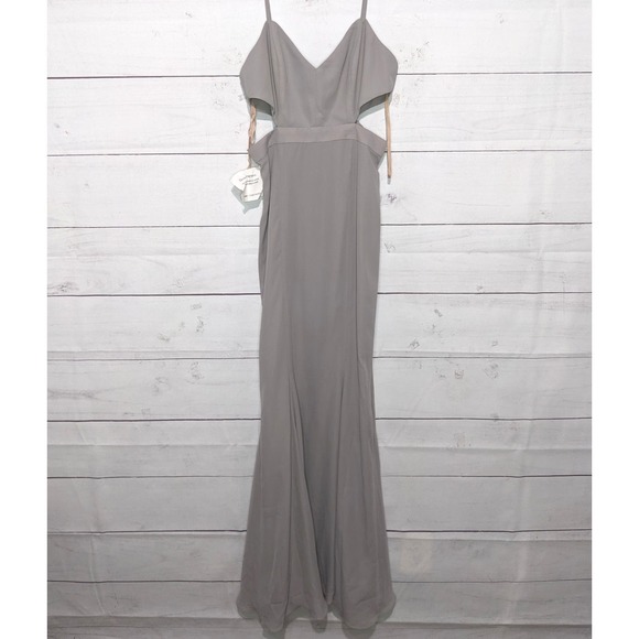 Fame & Partners The Zyra Cutout Waist Sleeveless Maxi Dress Gray Women's Size 2 - Picture 2 of 12